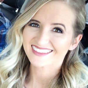 Meet your Posher, Bri